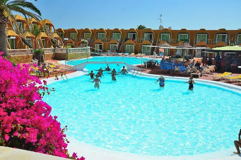 *** Apartment Aparthotel La Piramide Costa De Antigua Spain
