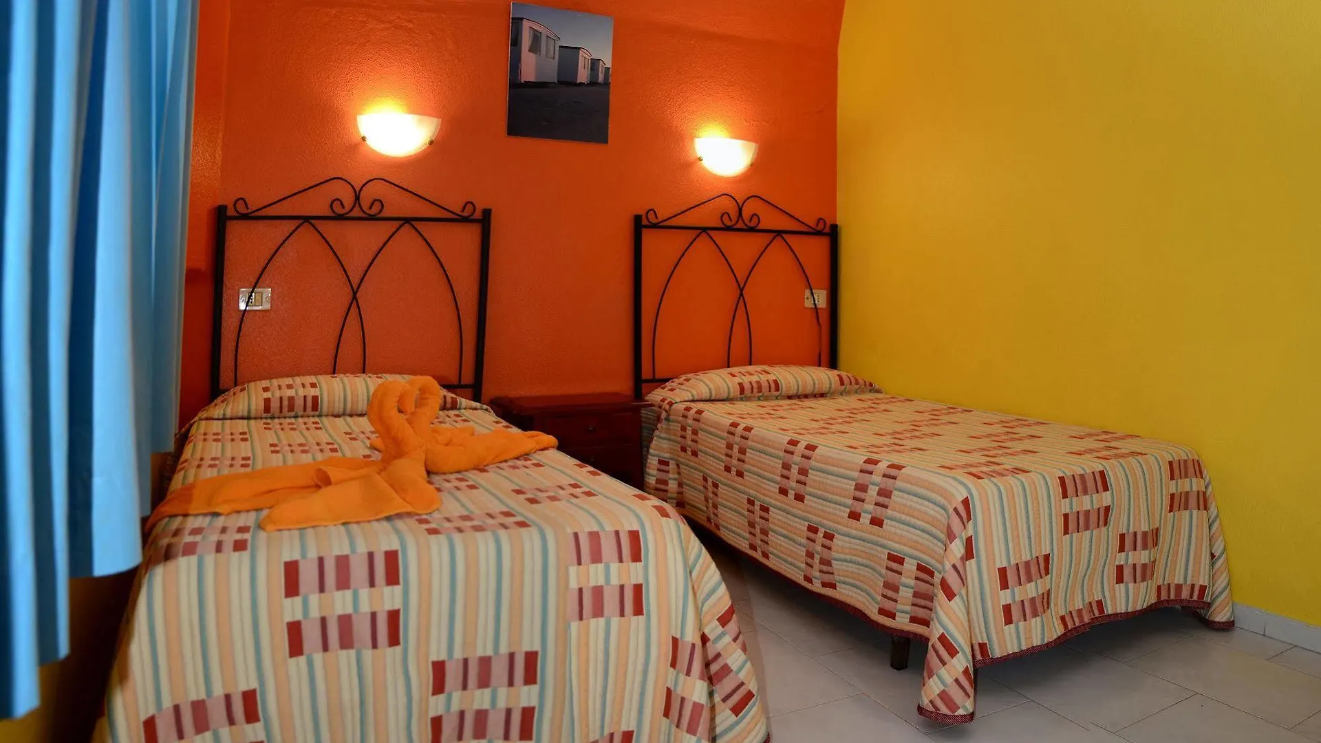 Aparthotel La Piramide Коста-де-Антигуа Апартаменты