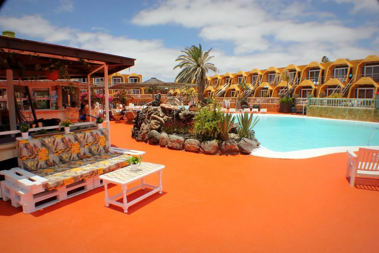 Aparthotel La Piramide Costa De Antigua Apartment